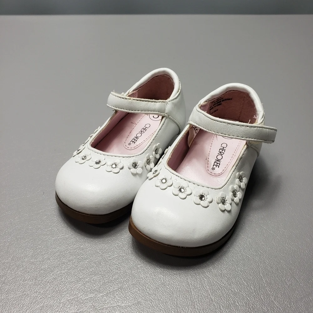 toddler baby girls Cherokee white flower shoes size 5